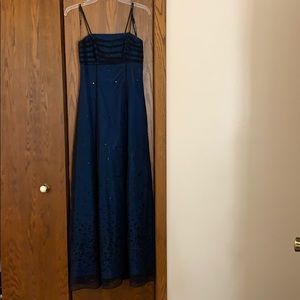 Morgan and Co. prom Dress